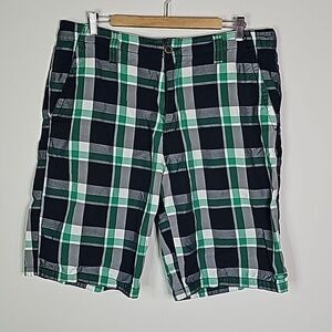 Oakley 38" green and black plaid shorts